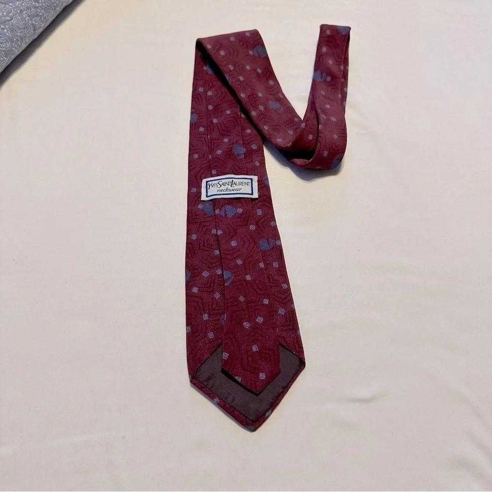 Vintage YSL Yves Saint Laurent Tie 100% Silk Red 56” x 3.5